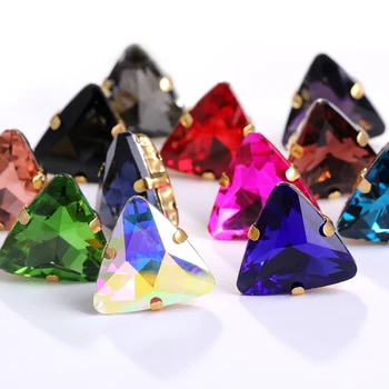 10pcs Γυαλί Strass Στρας Τρίγωνα Νύχι Ράψιμο Εξαρτήματα Τέχνης Καρφιών Γοητεία DIY Κρύσταλλο Τριγωνικό Gems 3D παραγωγή Κοσμήματος