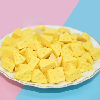 10pcs χαριτωμένο μίνι τυρί ψεύτικο φαγητό Μικροσκοπικά Εξαρτήματα Επίπεδη Πλάτη Καλλωπισμούς Λεύκωμα Προμήθειες Flatback Ρητίνη Γοητεύει Τεχνών