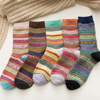 5Pairs/Lot Ζεστό Χειμώνας Μαλλιού Κάλτσες Γυναικών Παχύ Βαμβάκι Κάλτσες Retro Πολύχρωμο Χιόνι Κάλτσες Harajuku το Νέο Έτος 2023 το Δώρο Χριστουγέννων
