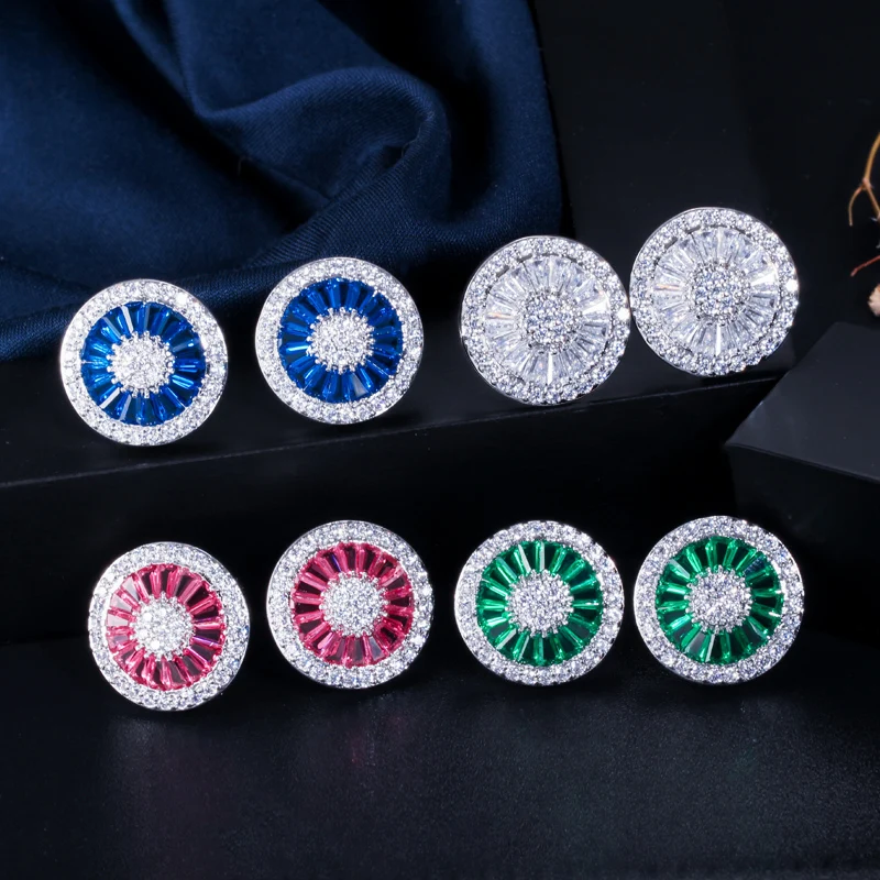 CWWZircons Νέο Εμπορικό σήμα Μόδας Κοσμήματα Ασημί Χρώμα Πλήρη Κυβικό Zirconia Στρώνει γύρω από να Διαπερνήσει Stud Σκουλαρίκια για τις Γυναίκες CZ307