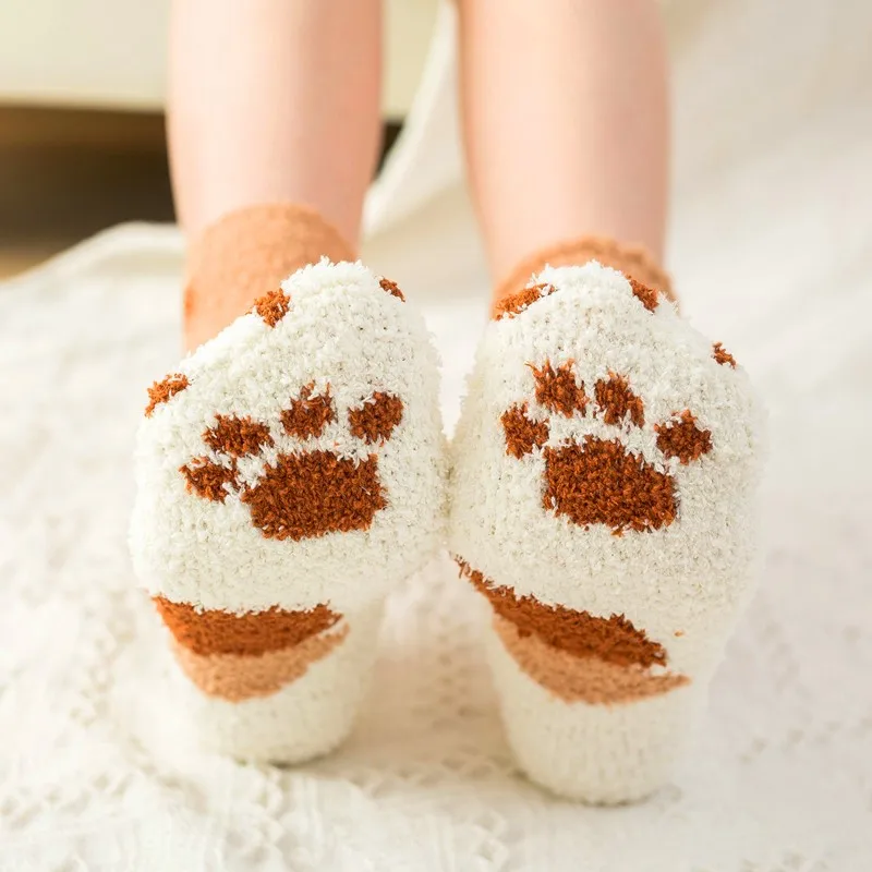 Νέες Αφίξεις 1 Ζευγάρι Κάλτσες Δεράτων Κοραλλιών Θηλυκό Kawaii κάλτσες Σωλήνων Φθινόπωρο Χειμώνας Νύχια της Γάτας Χαριτωμένο Πυκνά Θερμό Sleeping Κάλτσες Πατωμάτων