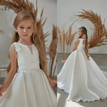Απλό Λευκό Λουλούδι Κορίτσι Φορέματα Για Γάμο το 2023 3D Λουλούδια διακοσμημένα με Χάντρες Σατέν A-Line Πλισέ Γενέθλια Καλλιστεία Πρώτη Κοινωνία Φορέματα