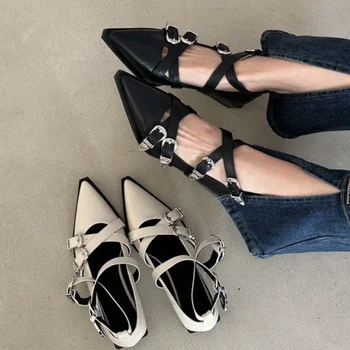 Κομψή Γυναίκα Παπούτσια με Χαμηλά Τακούνια Casual Leather Σχεδιαστής Μόδας Τακούνια Γοτθικό Παπούτσια Επισήμανε Toe Χοντρό Τακούνι Punk Πόρπη Ζωνών
