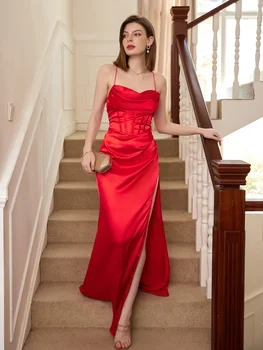 Λάμψη Σατέν Κόκκινο Επίσημο Βραδινό Φόρεμα δεξιώσεων Γάμου Διασημότητα Διαβαθμίσεις Backless Δαντέλα-up Ρόμπες De Κοκτέιλ Φόρεμα Μπάλα