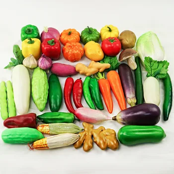 Προσομοίωση Τροφίμων Φυτικής Τεχνητή Κόκκινη Πιπεριά Καρότο Λαχανικά Πρότυπο Σπίτι Τραπεζαρία Πίνακας Διακόσμηση Τροφίμων Σκηνικά Φωτογραφίας