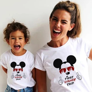 Το 2023 Disney Ταξίδι Γυναίκες Ρούχα Δωρεάν αποστολή Mickey Minnie Μόδας Disneyland T-shirts Γυναικεία Καλοκαίρι Οικογενειακές Διακοπές Κορυφές Tees