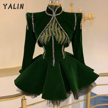 YALIN Σκούρο Πράσινο Βελουτέ Beading Φορέματα Κοκτέιλ Γοητευτικό A-γραμμή Κρύσταλλα Μακριά Μανίκια Επίσημο Κόμμα Φόρεμα Robe De Εσπερίδα Chic